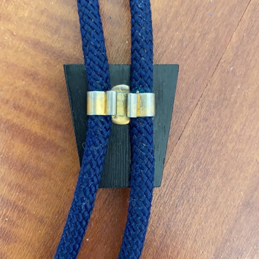 VTG Medieval Knight in Shining Armor Bolo Tie - Picture 5 of 8
